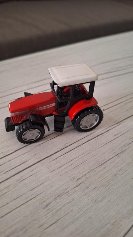 Bager,traktorik,cisterna, 