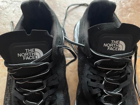 Northface tenisky, 44