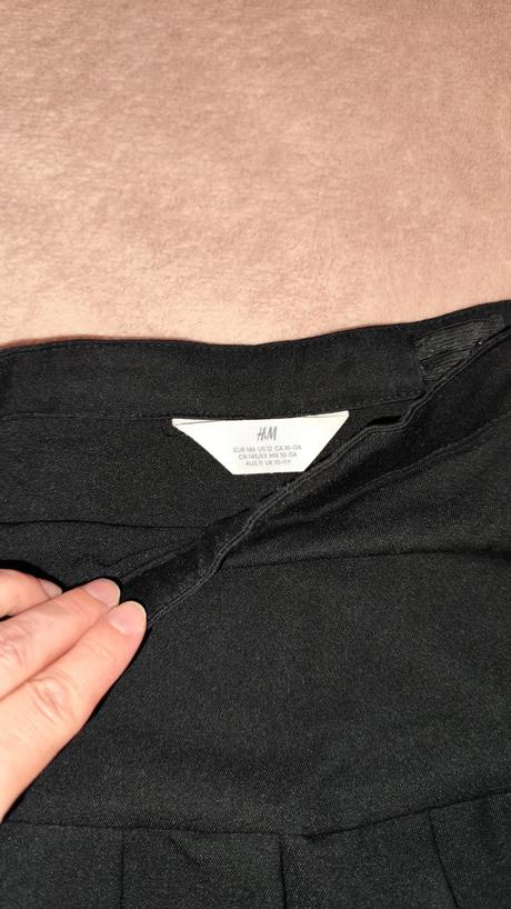 Skladaná sukňa čierna, h&m,146