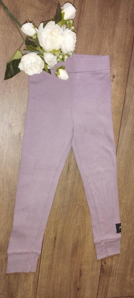 Vrúbkované štýlové legíny mikoo 104/110, 104