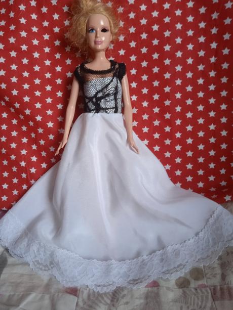Oblečenie pre babiku typu barbie,