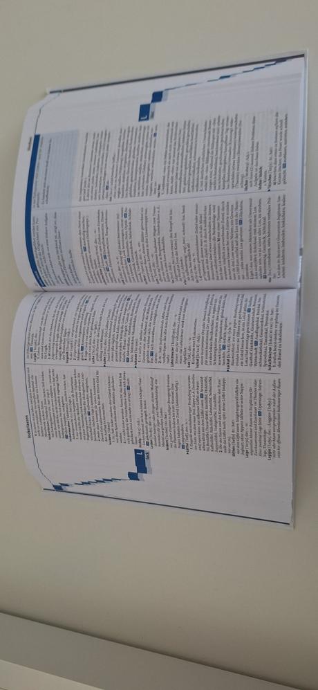 Duden výkladový slovník nej, 