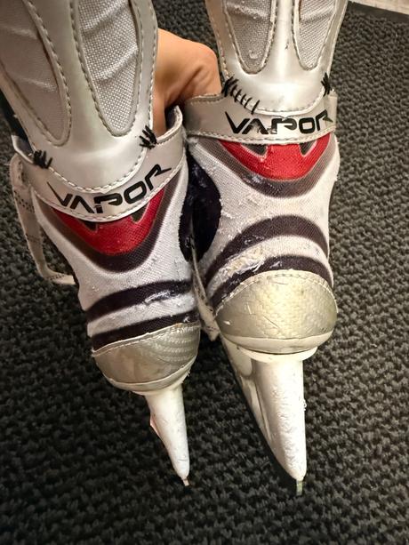 Bauer vapor hokejové korcule, bauer,33