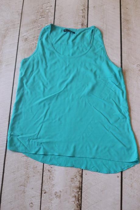 Asymetrické tielko, gate,38