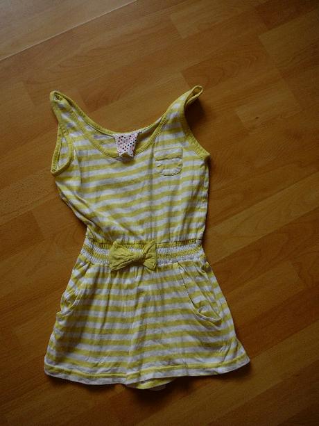 Dievcensky kratky overal, 146