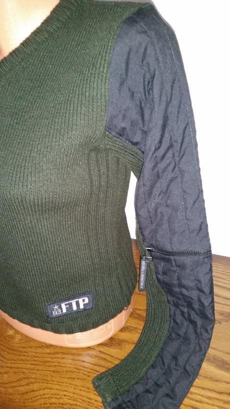 Sportovy pulover freemant.porter, s