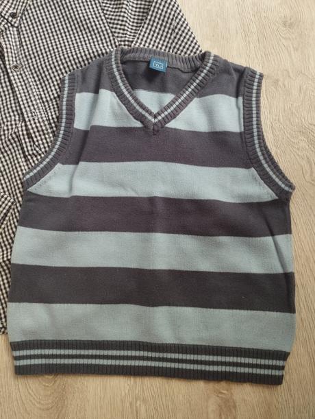 Chlapčenská vesta, tu,110