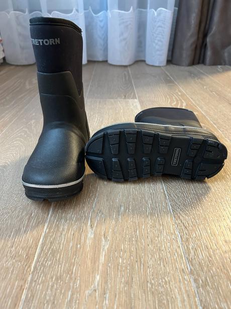 Zateplené čižmy zn. tretorn, 32