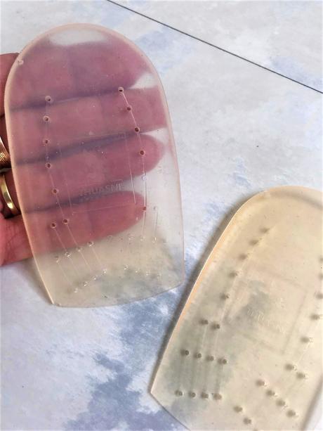 Protinárazové podpätenky, 