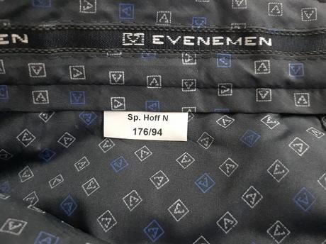 Na predaj nový elegantný pánsky oblek 54-176, 54