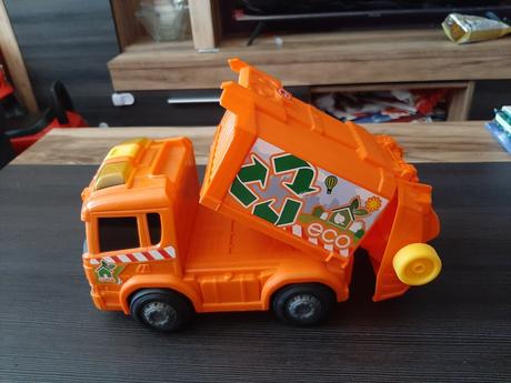 Dickie smetiarske auto happy,