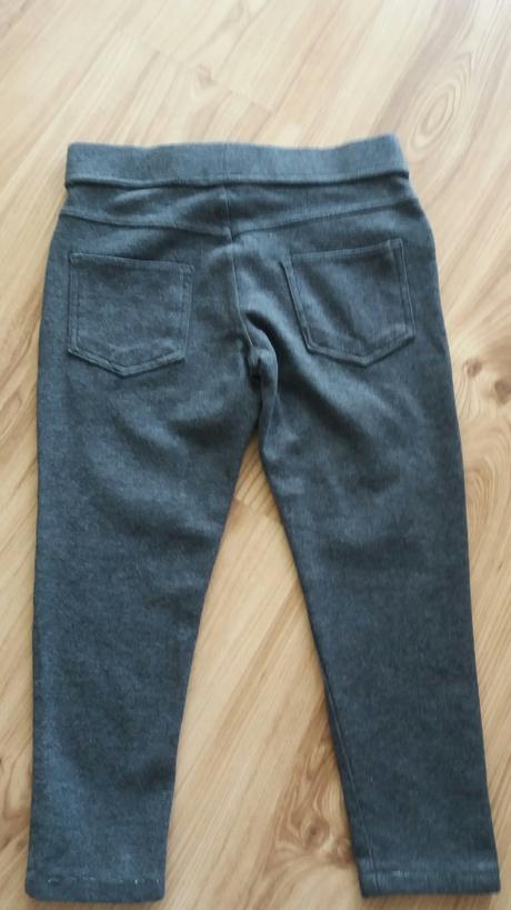 Dievčenské 3/4leginy č.134/140, 134