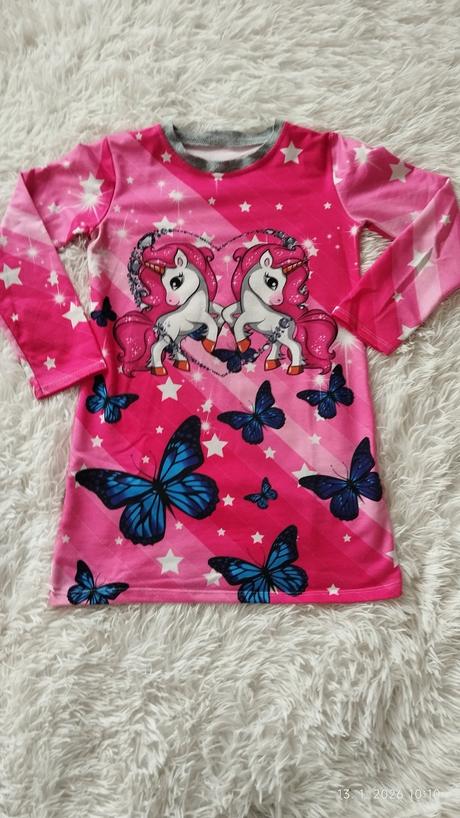 Tunika s koníkmi, 146