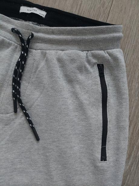 Teplaky, reserved,170