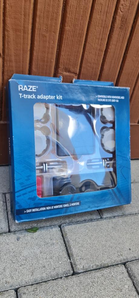 Univerzálna sada na uchytenie strešného boxu, 