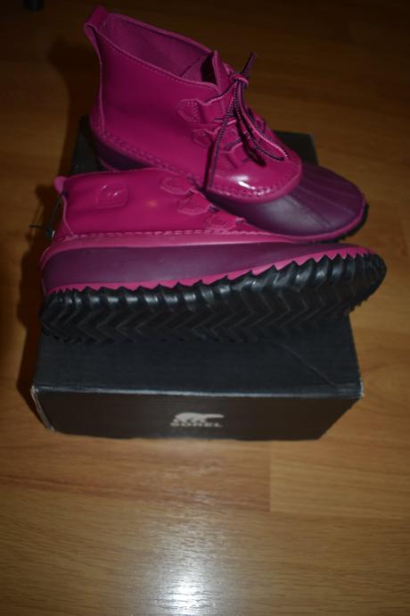 Nepremokavé jesenné topánky., sorel,36