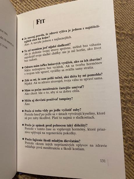 Som správne dievča kniha otázok pre dievčatá, 