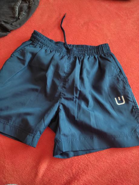 Balík kraťasov, 140–152