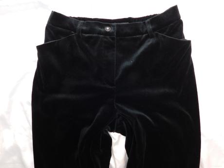 Luxusne kvalitne damske zamatove nohavice, 40