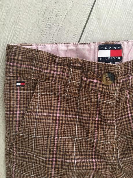Hilfigerovske gate, tommy hilfiger,110