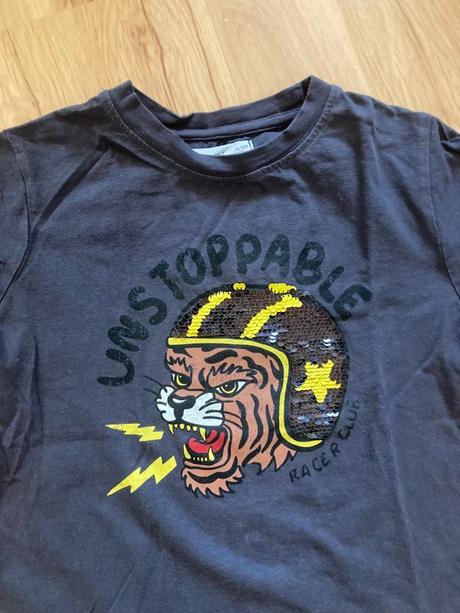 Zara tričko veľ.122 s premieňacou aplikáciou, zara,122