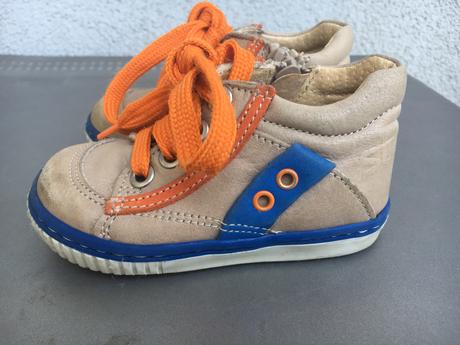 Kozene topanocky, bambulini,20