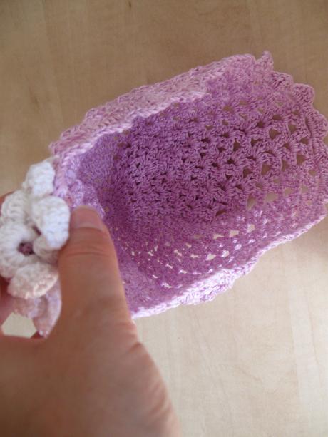 Fialová háčkovaná čiapočka pre dievčatko, 134