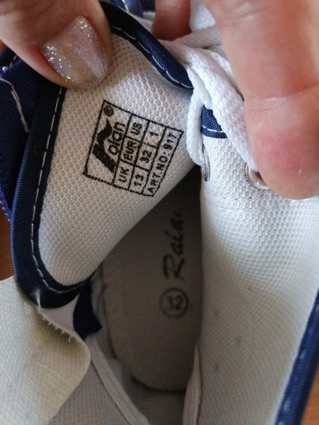 Tenisky nenosené, 36