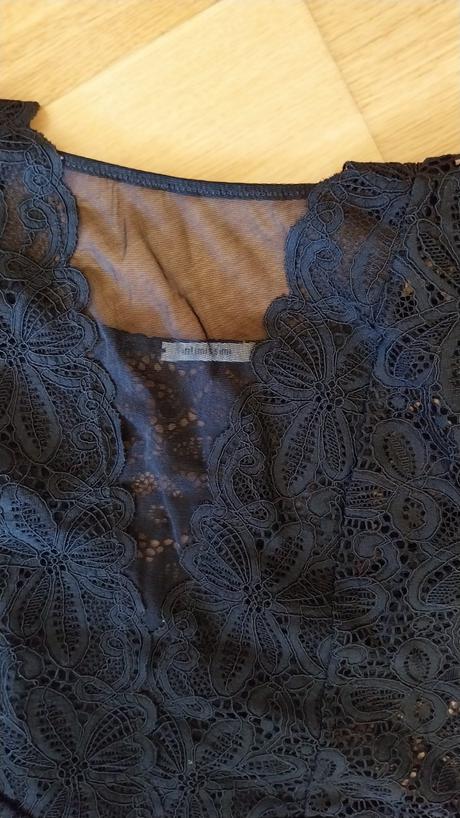 Čierne čipkované body zn. intimissimi, intimissimi,s