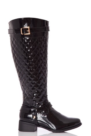 Lakované čižmy, 41