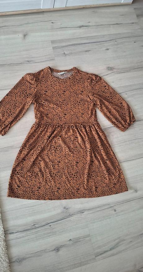 Dámske šaty, stradivarius,m