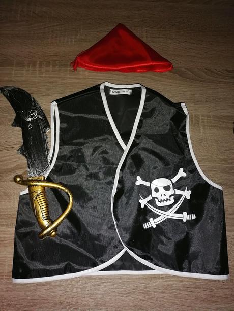 Kostým pirát, 