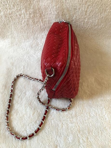 Crossbody s retiazkovým ramienkom,