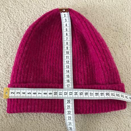 Tepla ciapka, reserved,s