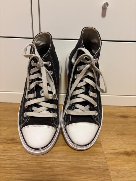 Kotníkové tenisky, skechers,35