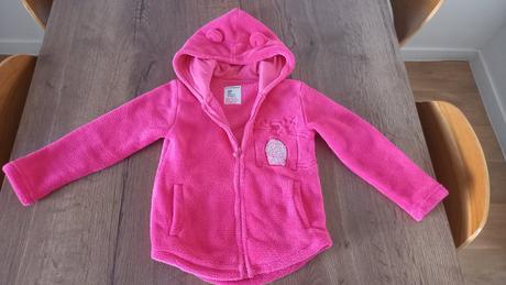 Mikinka, reserved,116