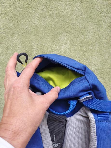 Turistický batoh detský 18l quechua mh500,