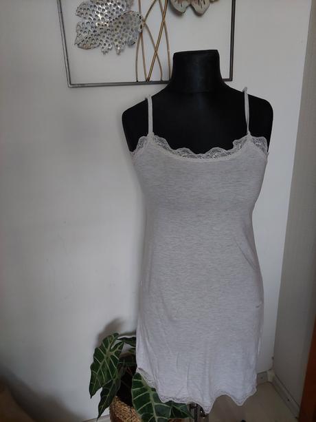 Nočná košeľa s, s