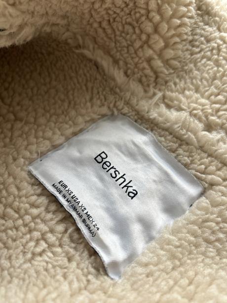 Bershka bunda, bershka,xs