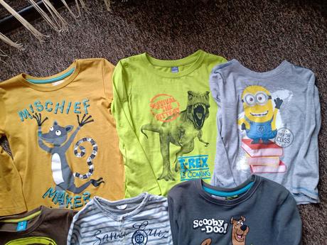 Mix oblečenia, 122–134