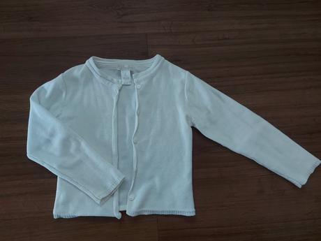 Tenky biely svetrik, 104