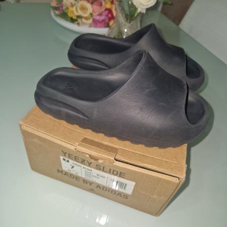 Yezzy slide, adidas,38
