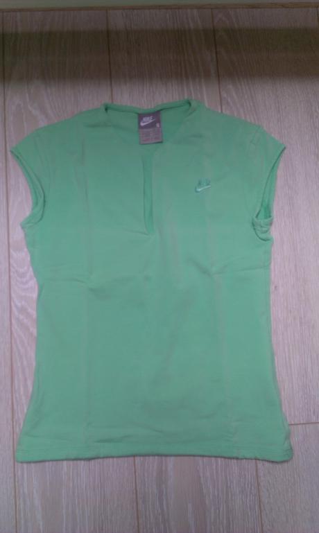 Tricko sportove,cena z post., nike,s