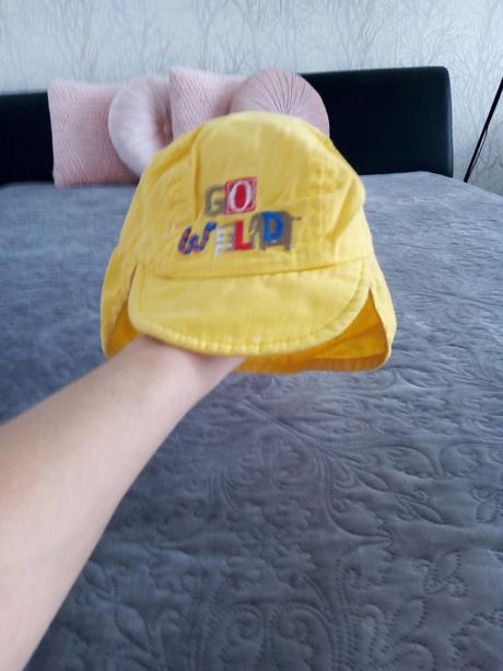 Pekná šiltovka na 3 až 6 mesiacov f&f, f&f,68