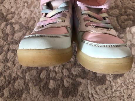 Svietiace tenisky, h&m,26