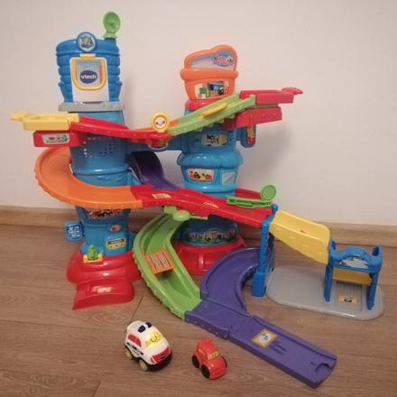 Aurodraha tu-tu autíčka, 