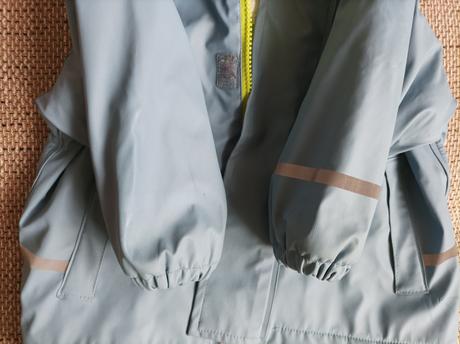 Bunda do dažďa, 86