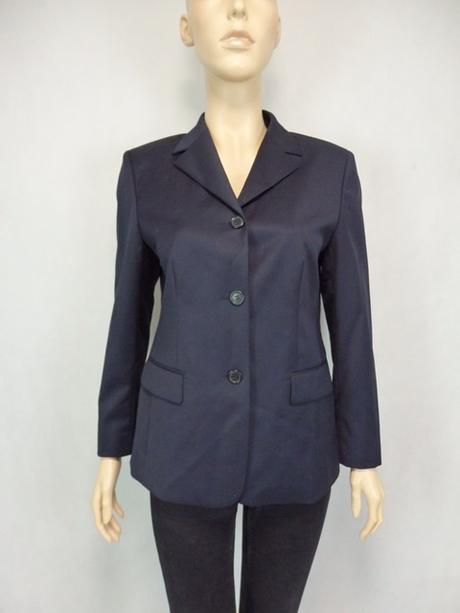 Kvalitné dámske sako, s