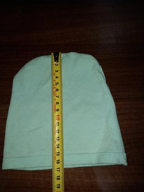 Tenka čiapočka, 98