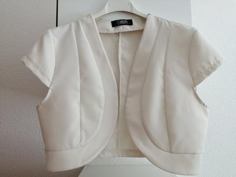 Pekné krémové bolerko, 38
